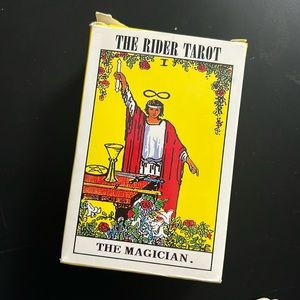 Classic tarot deck